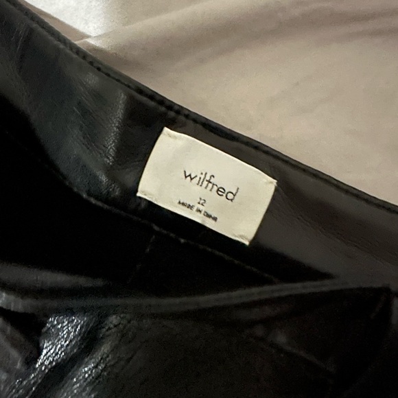 Aritzia The Melina Pant - Picture 3 of 7